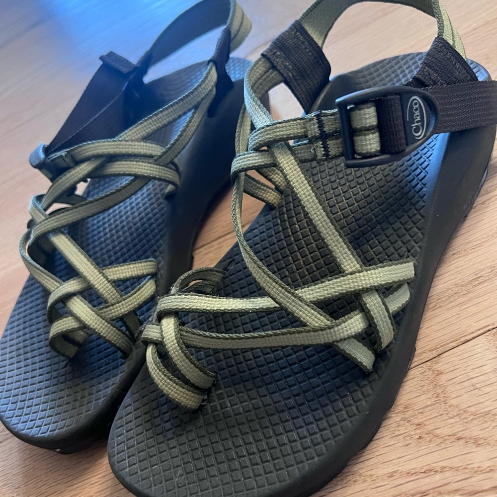 Chaco Women's Olive & Black Strappy Sandals